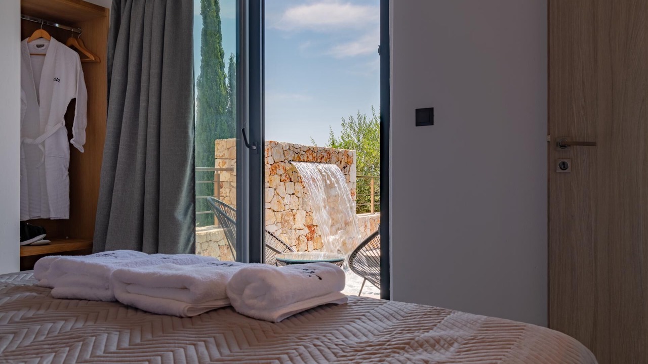 Photo of Bedroom in Chalikeri