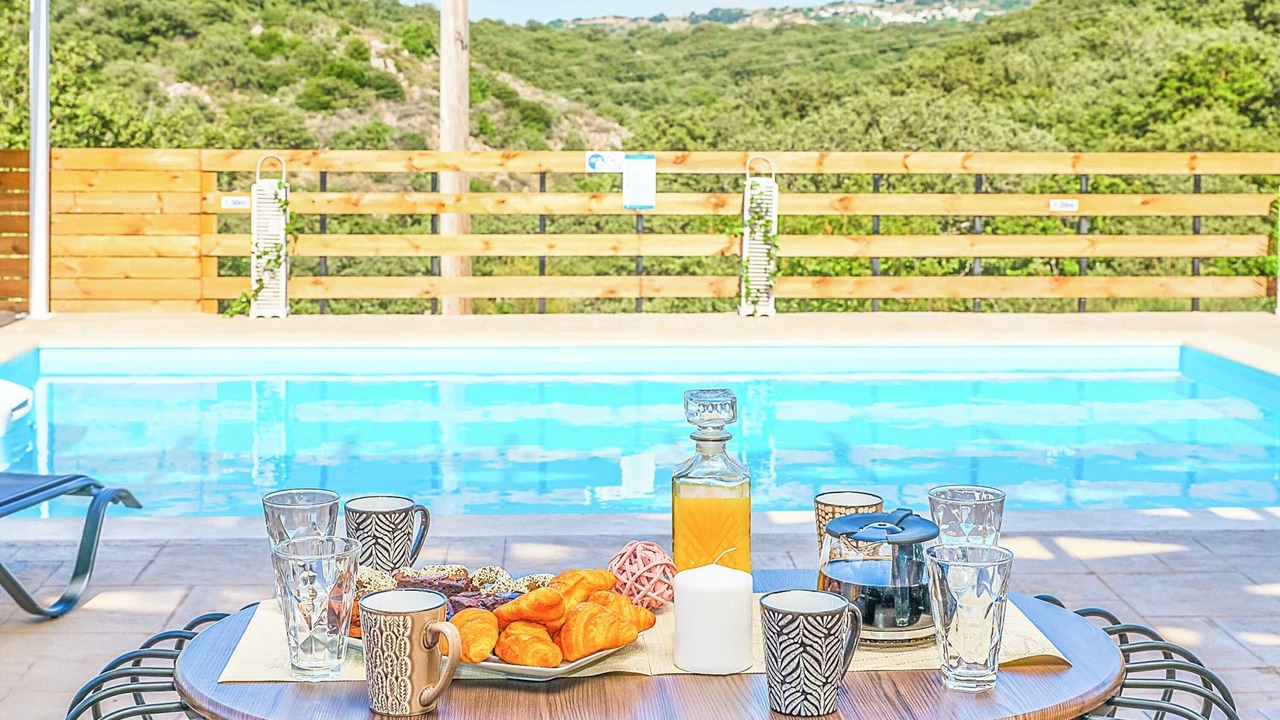 Photo of Outdoor in Monopari