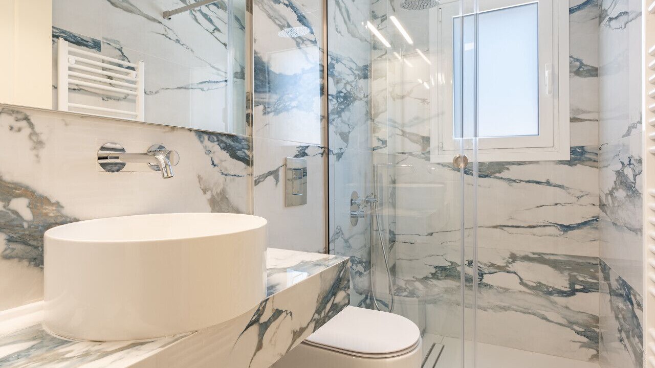 Photo of Bathroom in Frourion