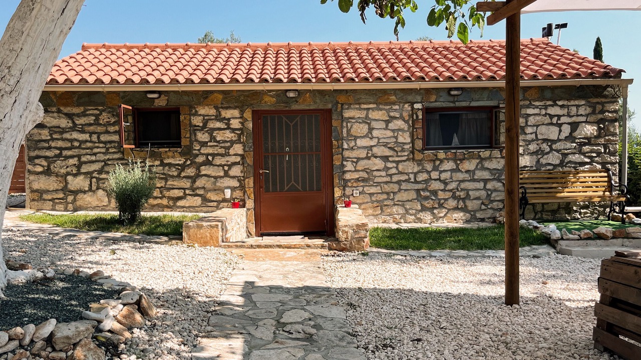 Photo of Outdoor in Poulata