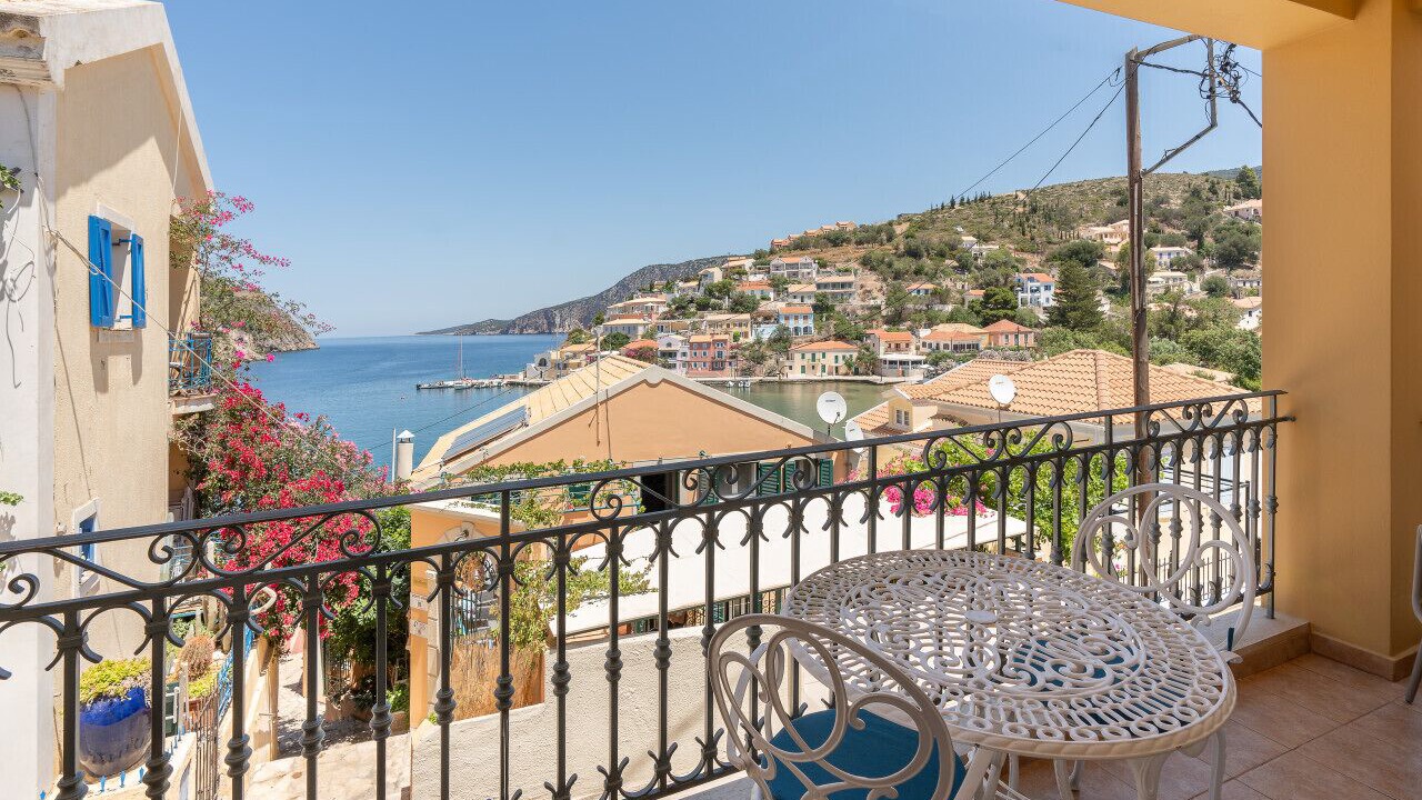 Photo of Outdoor in Frourion