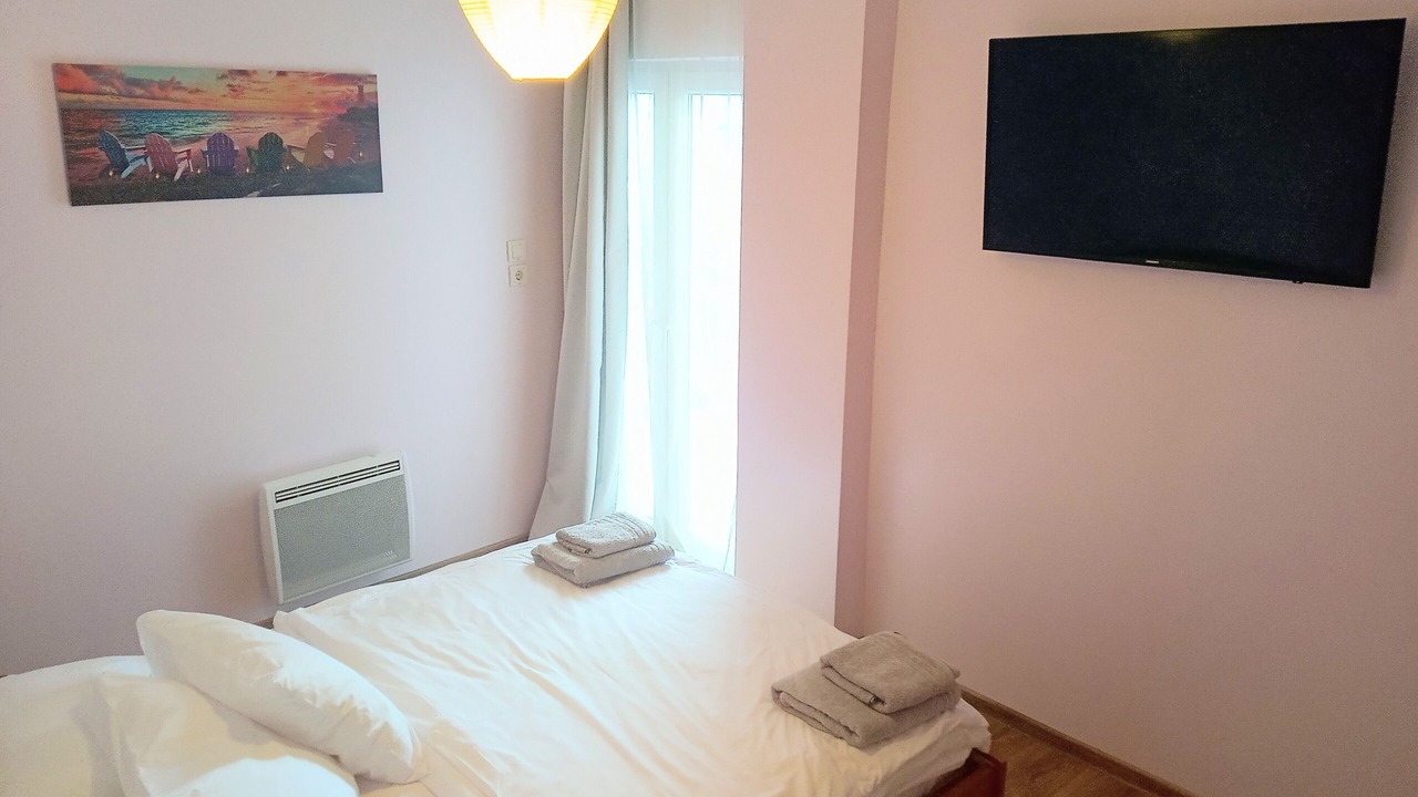 Photo of Bedroom in Neoi Epivates