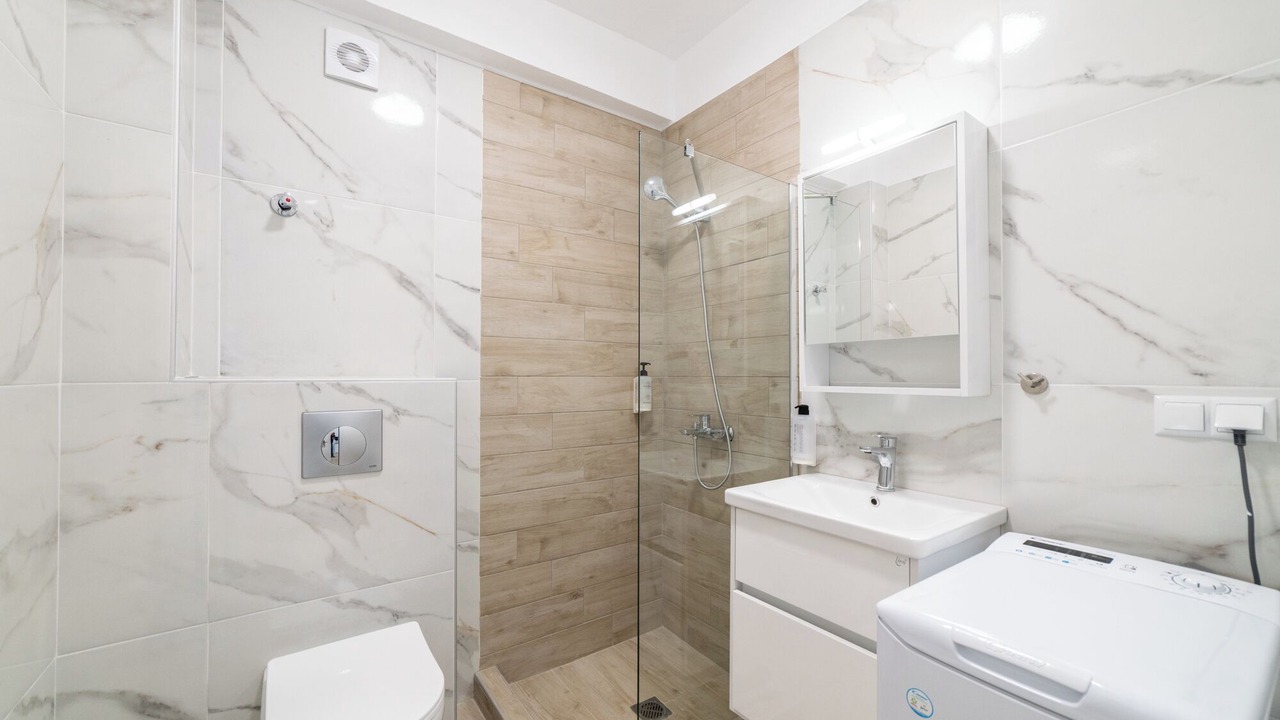 Photo of Bathroom in Paralia Ofryniou