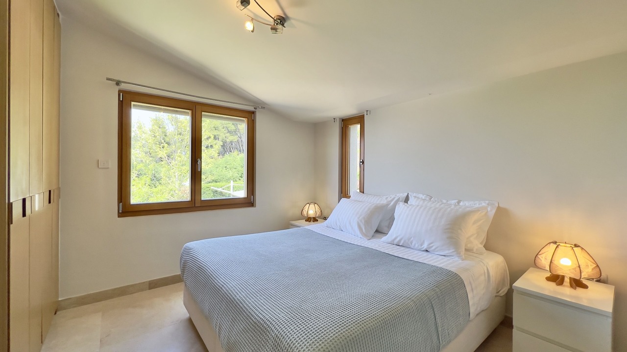 Photo of Bedroom in Sane
