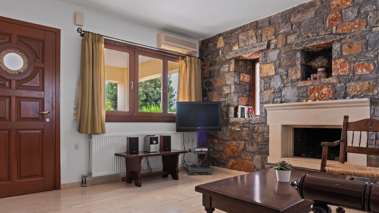 Photo of Outdoor in Makry Gialos