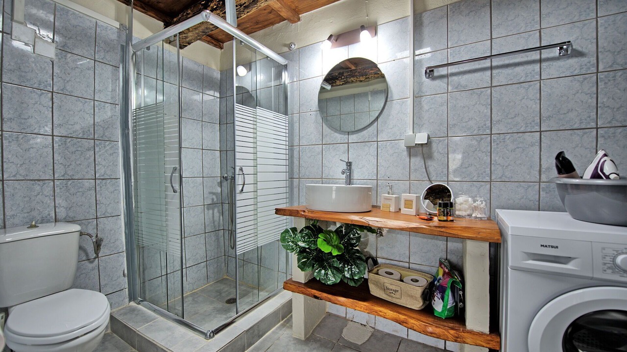 Photo of Bathroom in Drakona