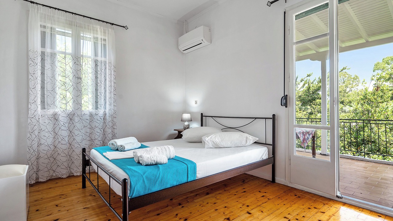 Photo of Bedroom in Lygia
