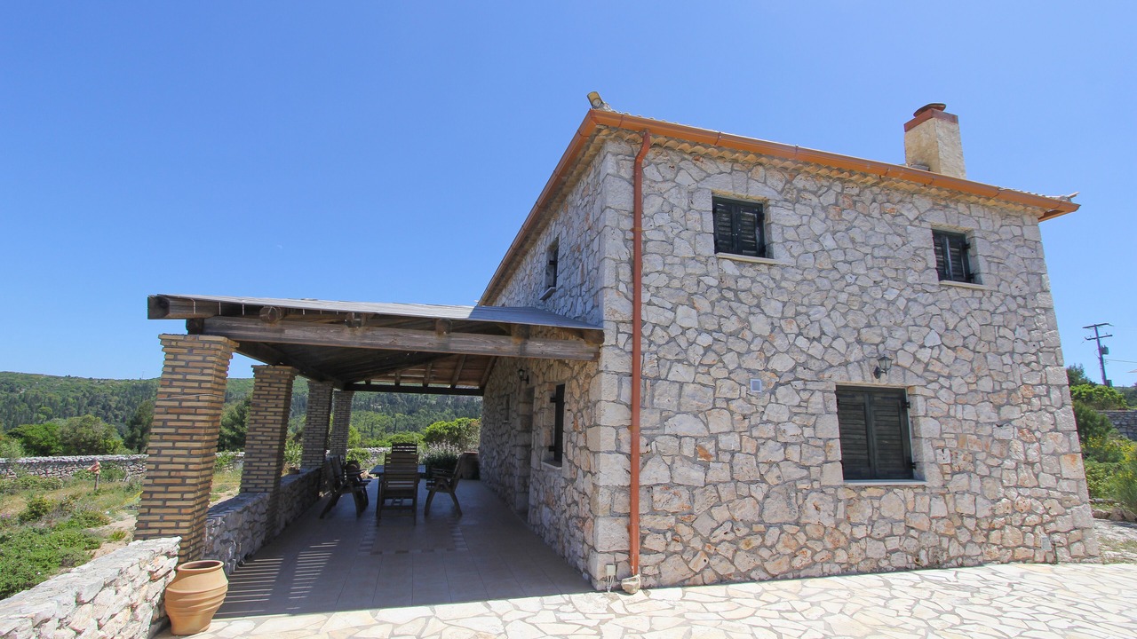 Photo of Outdoor in Ano Volimes