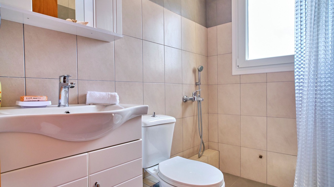 Photo of Bathroom in Velonades