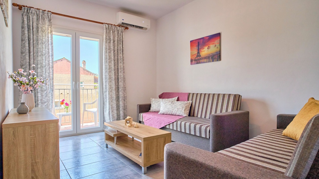 Photo of Bedroom in Velonades