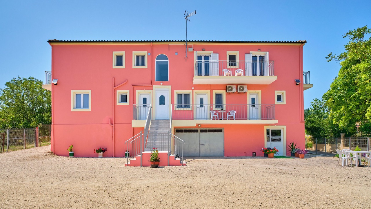 Photo of Outdoor in Velonades