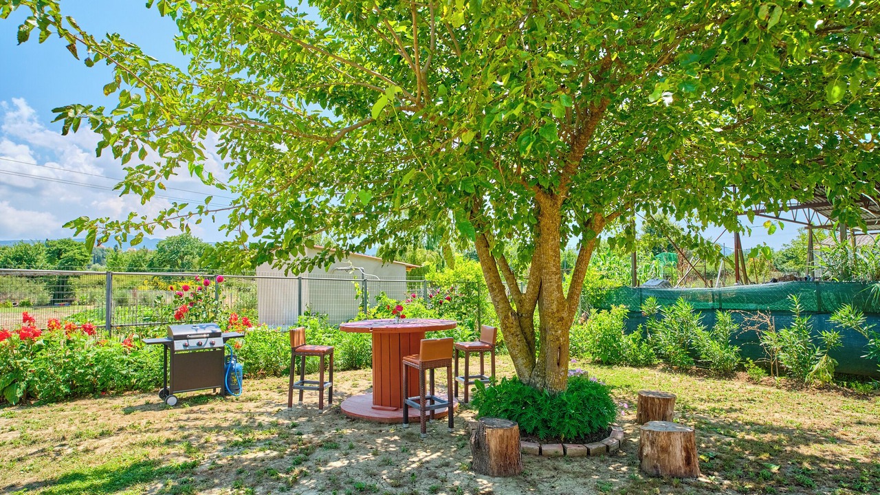 Photo of Outdoor in Velonades
