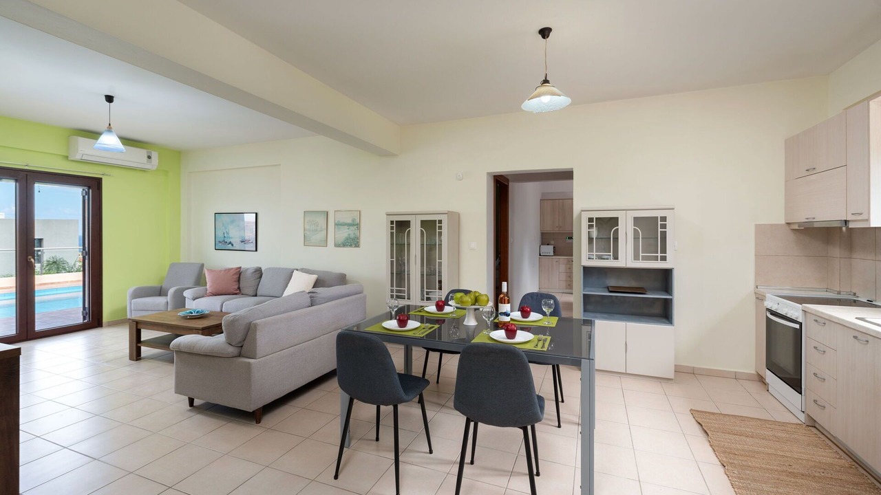 Photo of Bedroom in Pyrgos Psilonerou