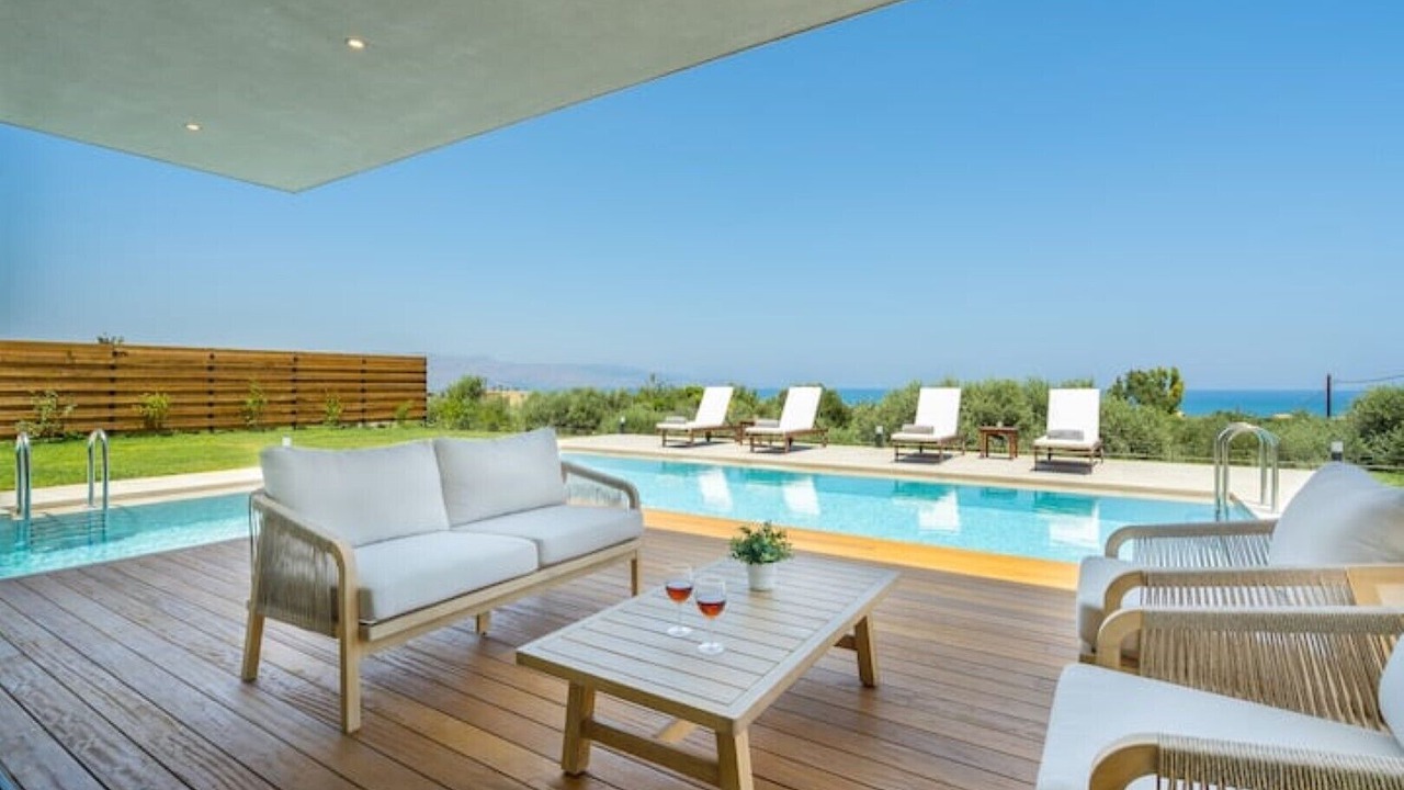 Photo of Outdoor in Pyrgos Psilonerou