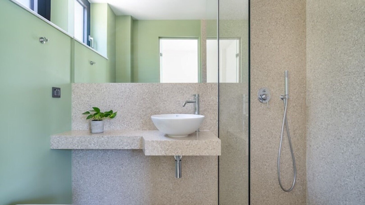 Photo of Bathroom in Pyrgos Psilonerou