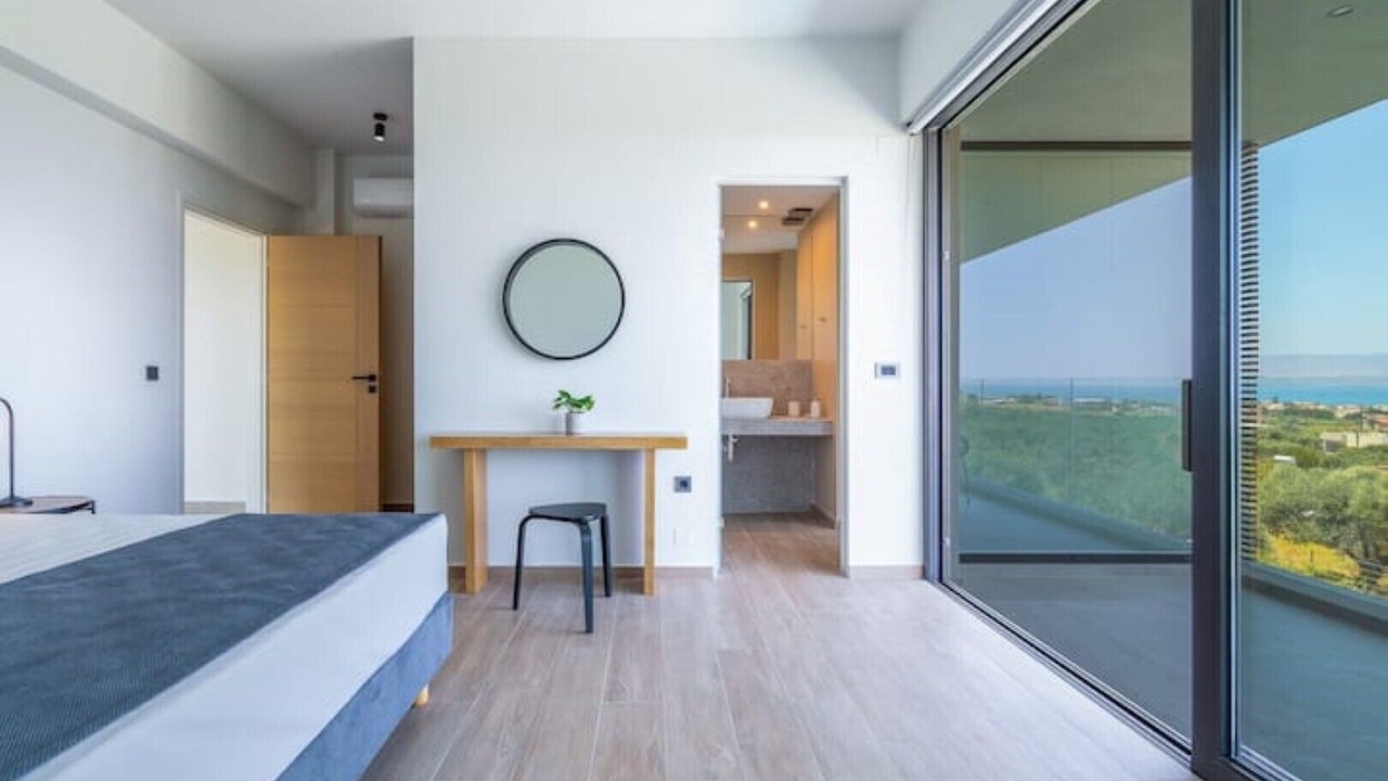 Photo of Bedroom in Pyrgos Psilonerou