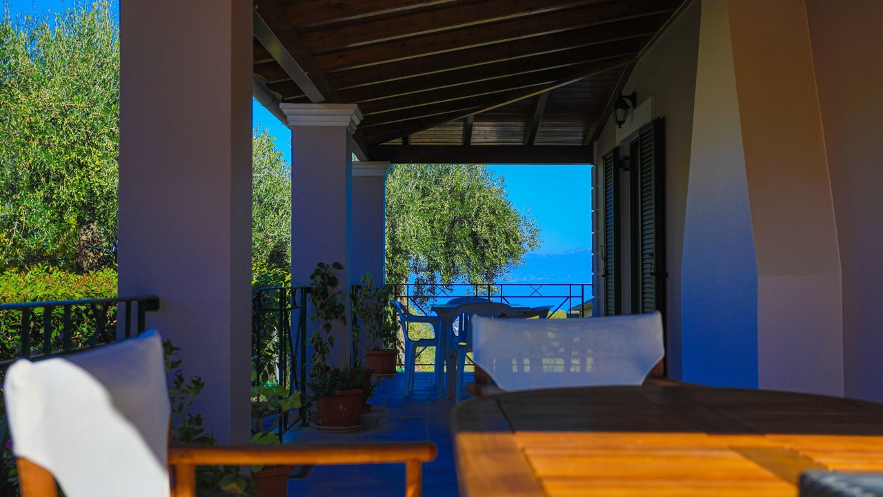 Photo of Patio Balcony in Petaleia
