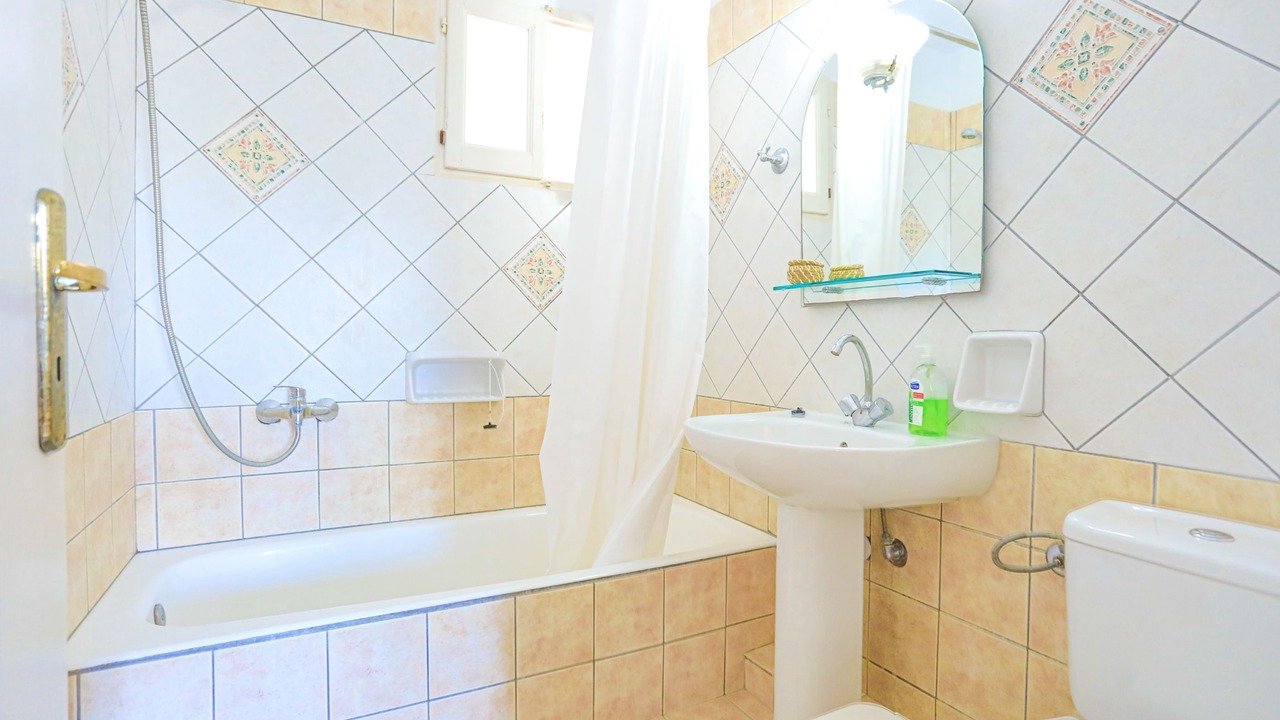 Photo of Bathroom in Agios Stefanos