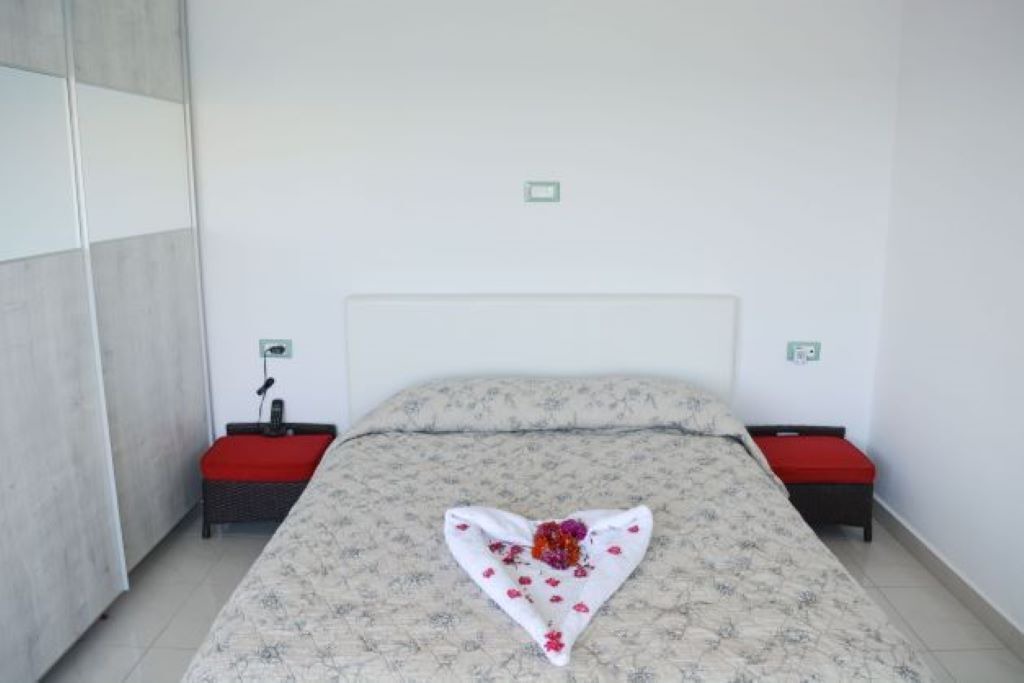 Photo of Bedroom in Haraki