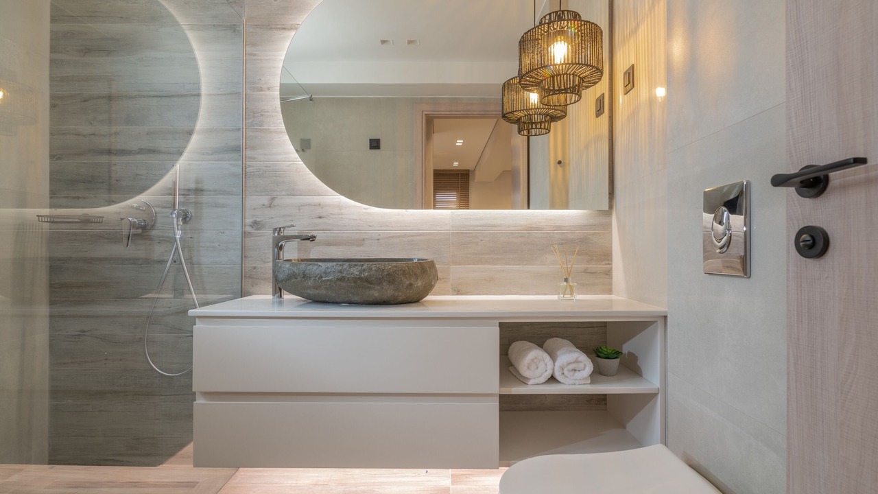 Photo of Bathroom in Pigadhakia