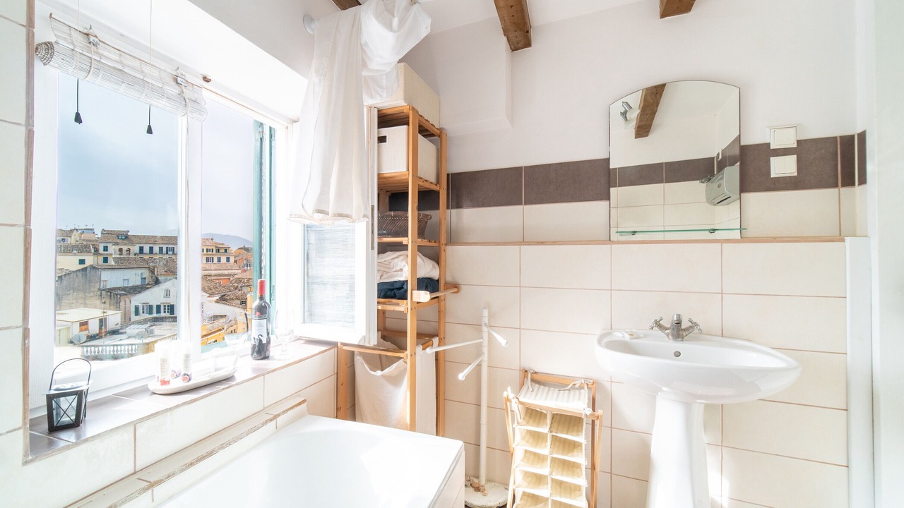 Photo of Bathroom in Old Town