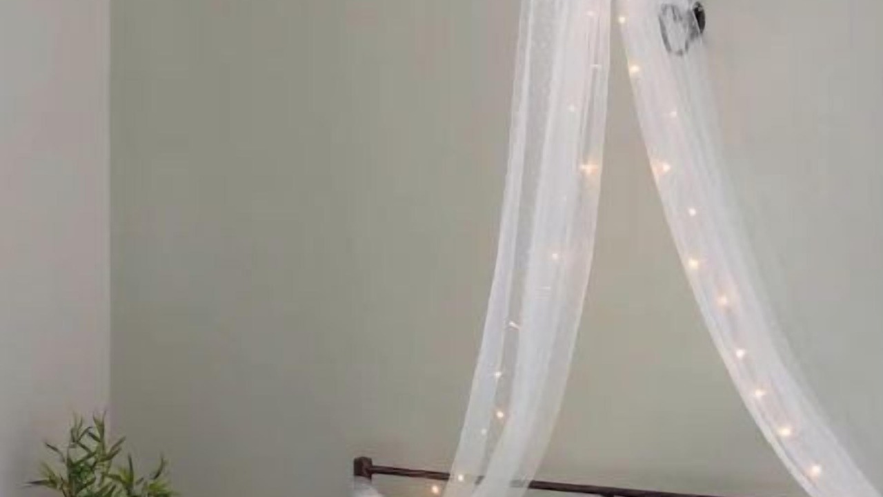Photo of Bedroom in East Mani