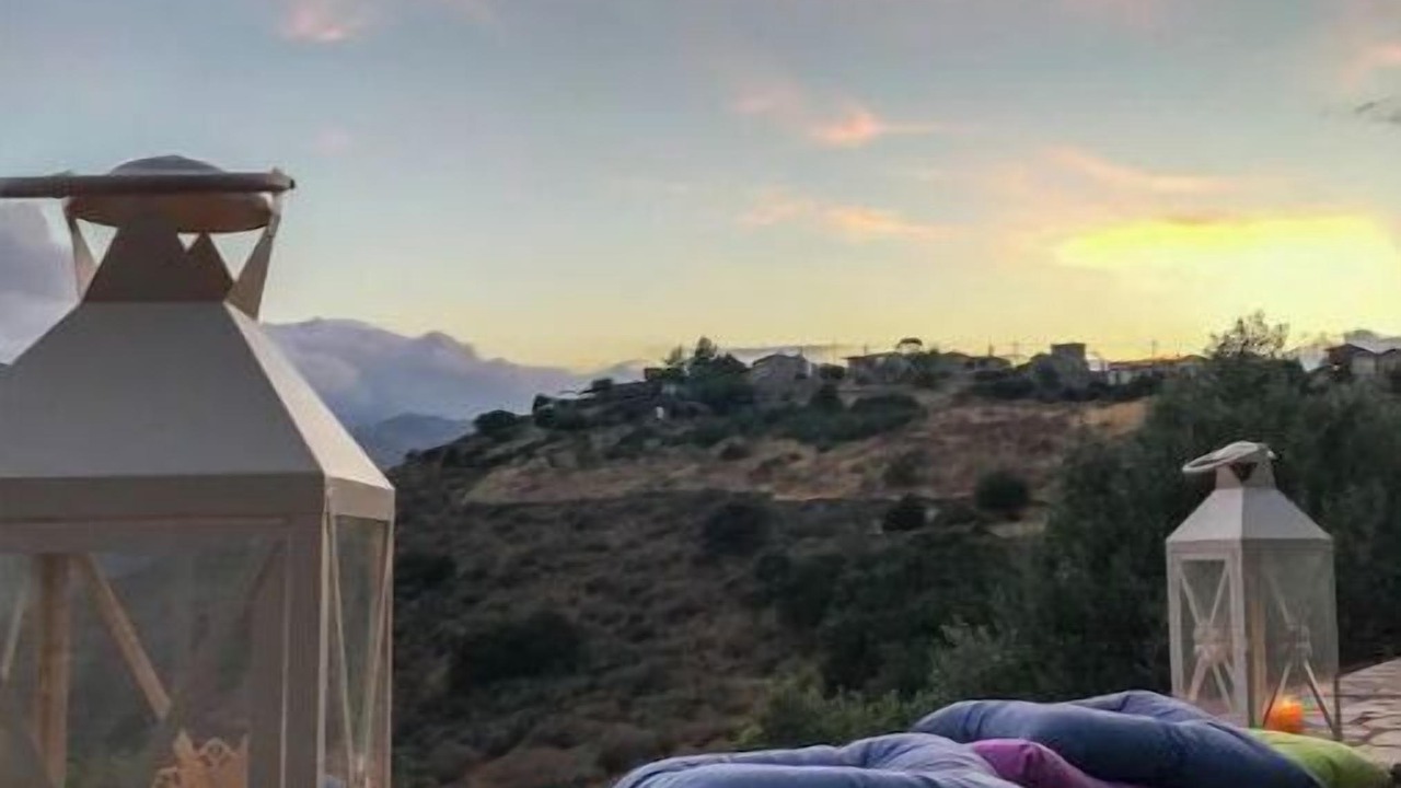 Photo of Outdoor in East Mani