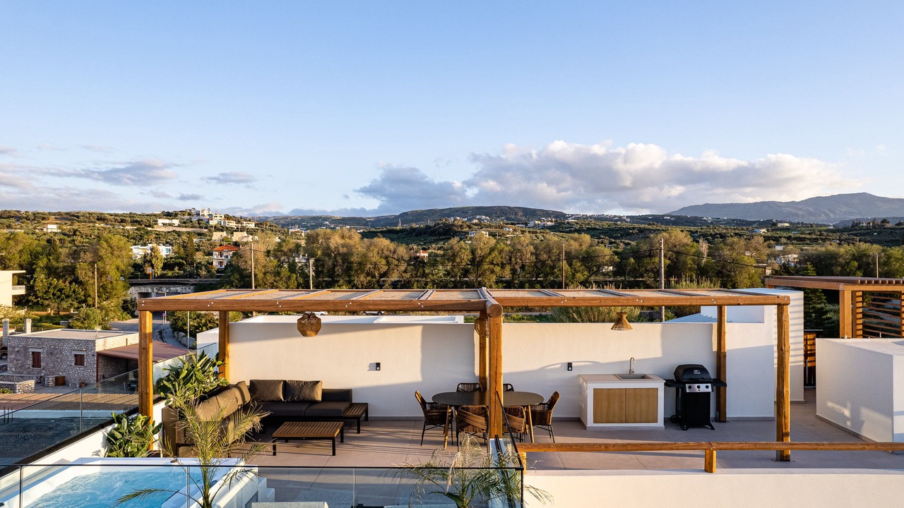 Photo of Outdoor in Adelianos Kampos