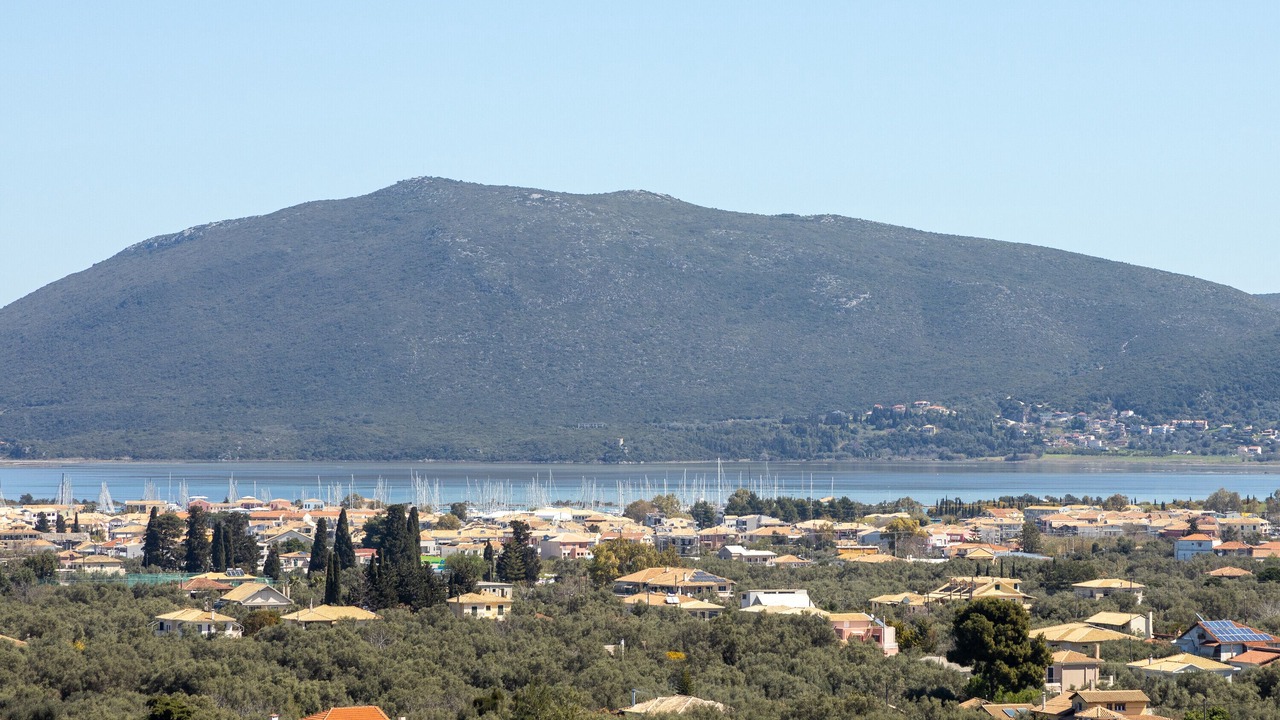 Photo of Others in Apolpaina