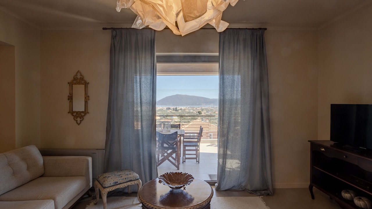 Photo of Livingroom in Apolpaina