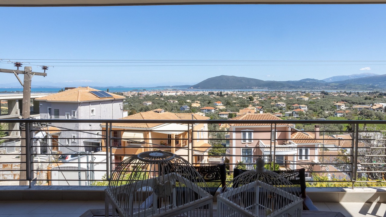 Photo of Patio Balcony in Apolpaina