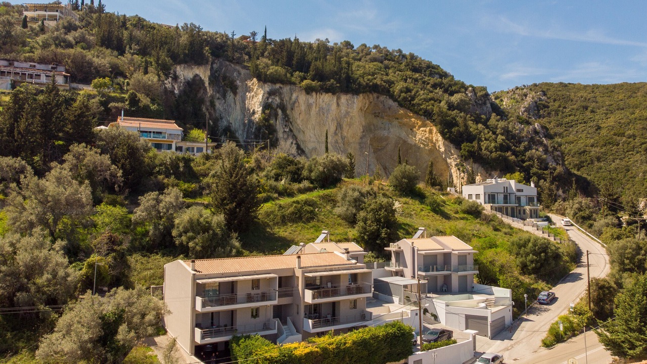 Photo of Outdoor in Apolpaina