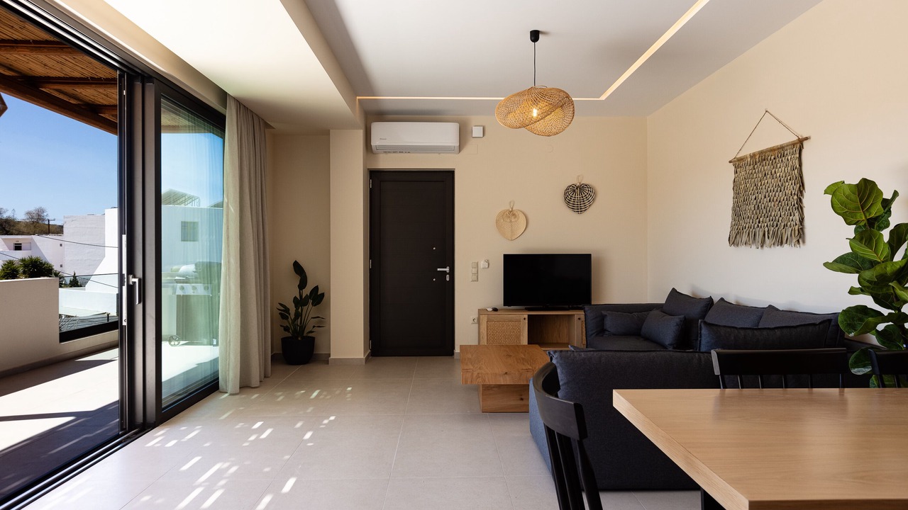 Photo of Livingroom in Adelianos Kampos