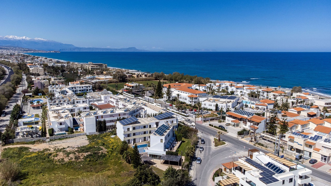 Photo of Outdoor in Adelianos Kampos