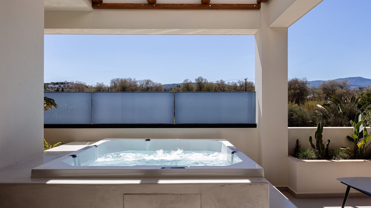 Photo of Outdoor in Adelianos Kampos