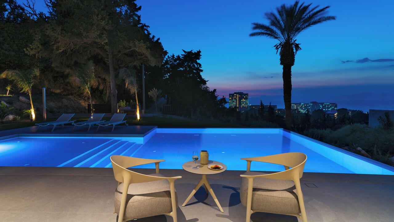 Photo of Outdoor in Ixia