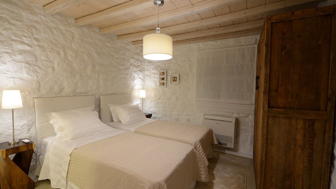 Photo of Bedroom in Psarou