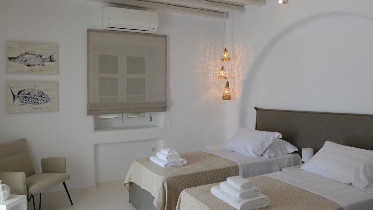 Photo of Bedroom in Tourlos