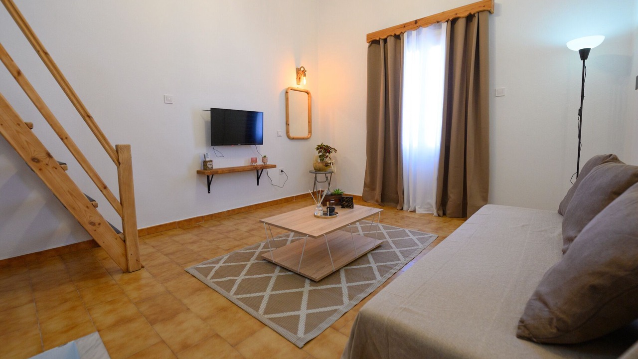 Photo of Livingroom in Panormos