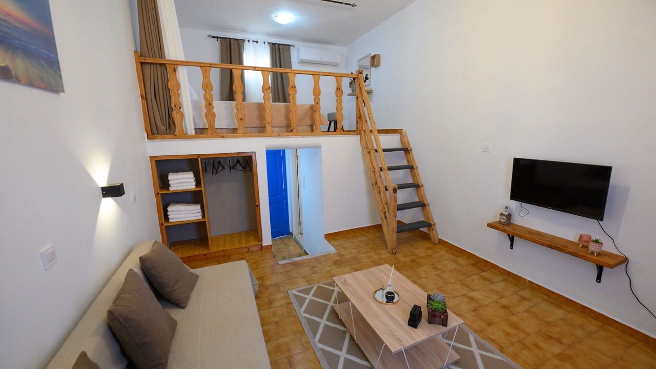 Photo of Livingroom in Panormos