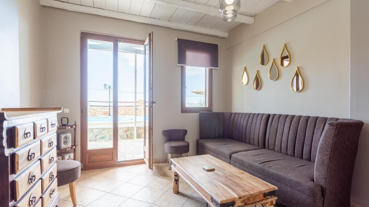 Photo of Livingroom in Megala Chorafia