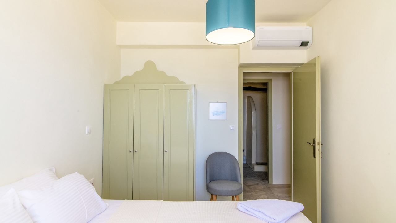 Photo of Bedroom in Exomvourgo