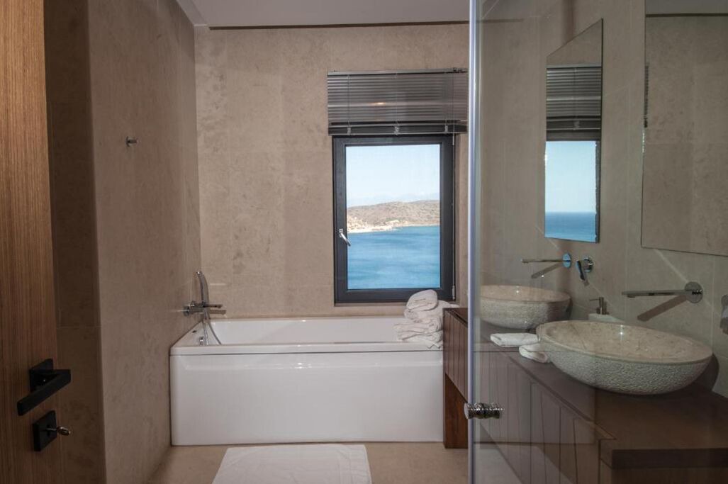Photo of Bathroom in Plaka