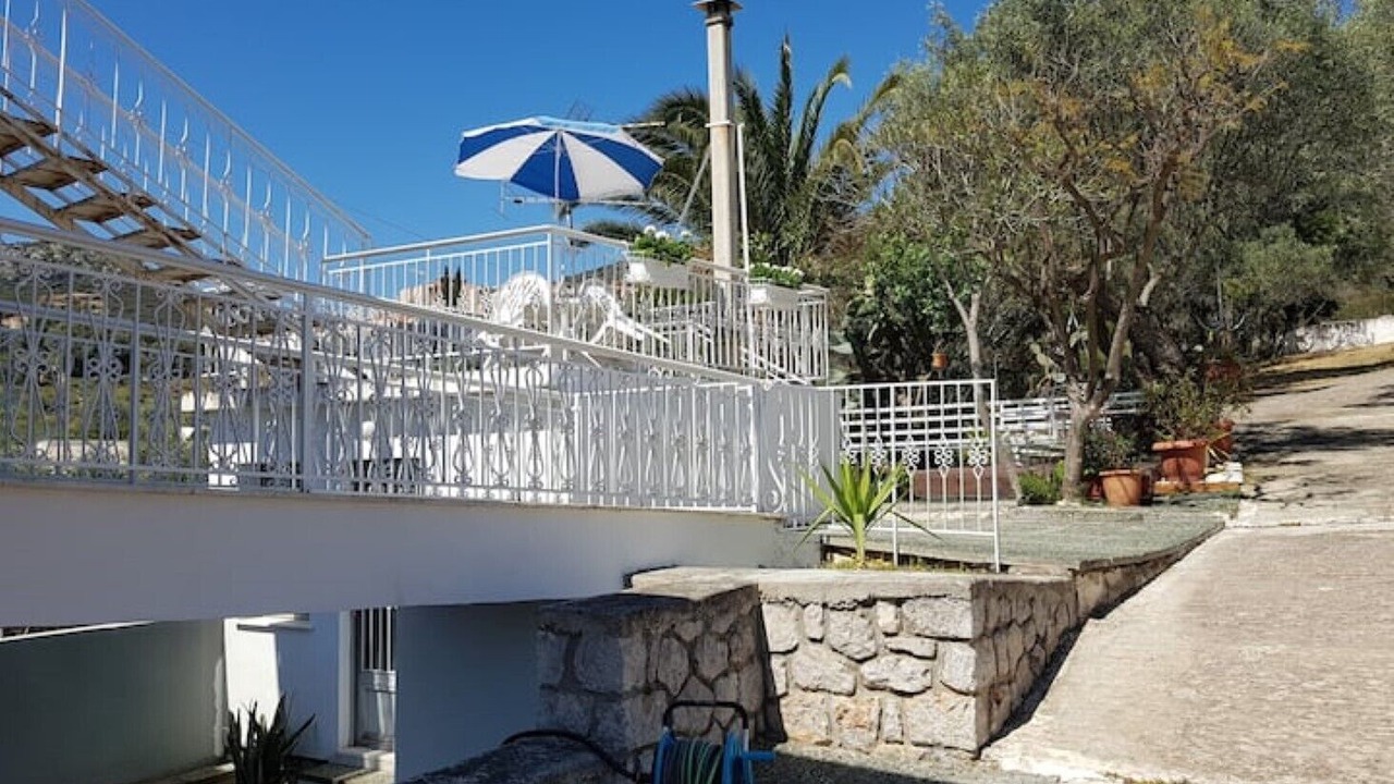 Photo of Outdoor in Tolo