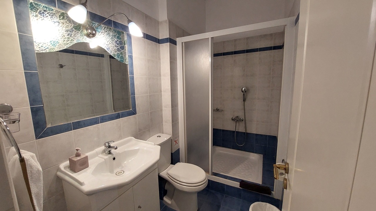 Photo of Bathroom in Tolo