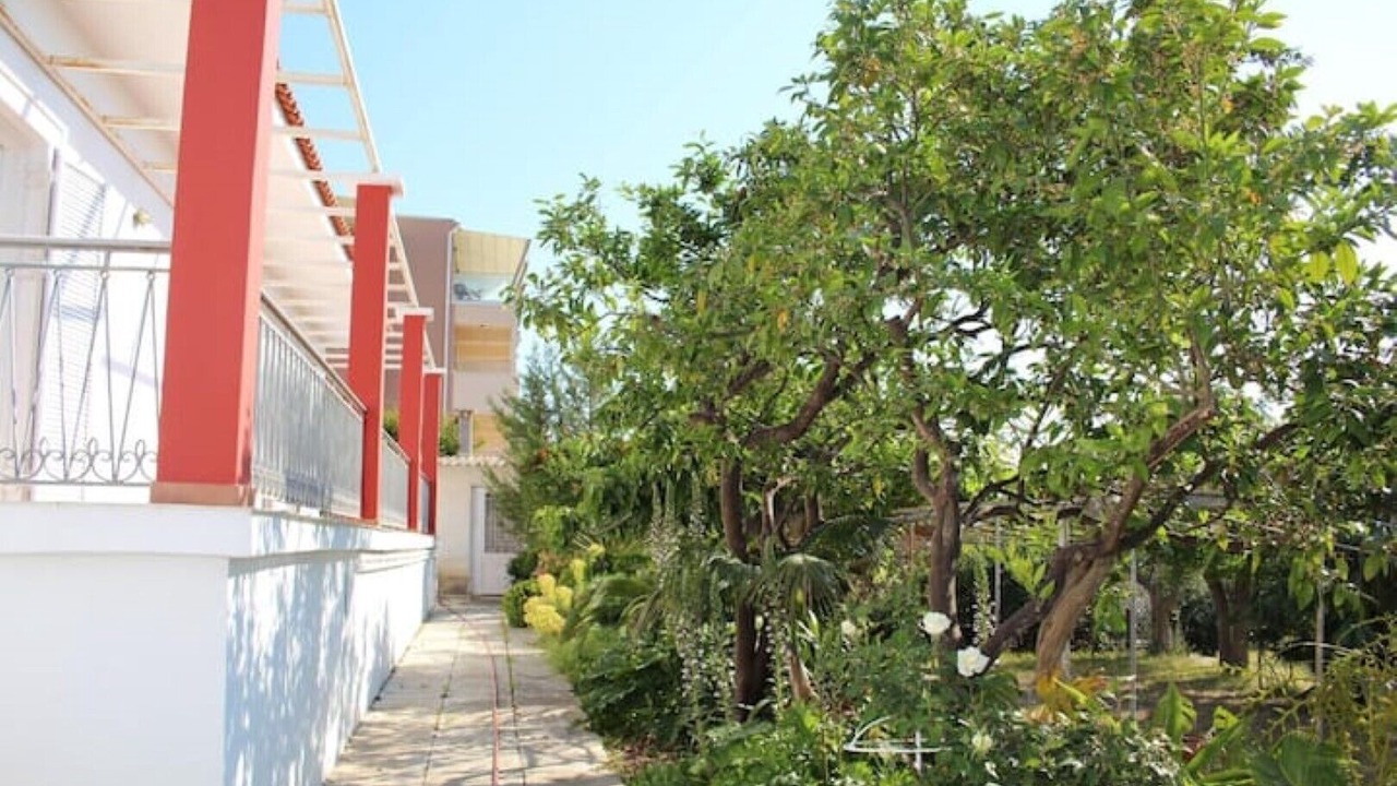 Photo of Outdoor in Tolo