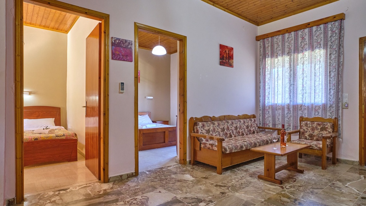 Photo of Bedroom in Agios Stefanos Avliotes