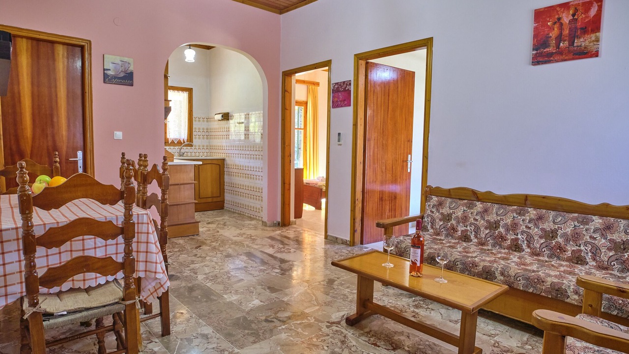 Photo of Bedroom in Agios Stefanos Avliotes
