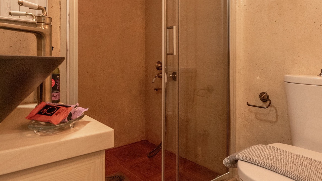 Photo of Bathroom in Sirili