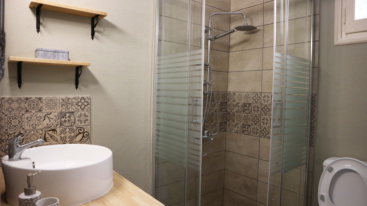 Photo of Bathroom in Agios Spyridon Corfu